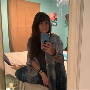 Meet your Posher, Elizabeth